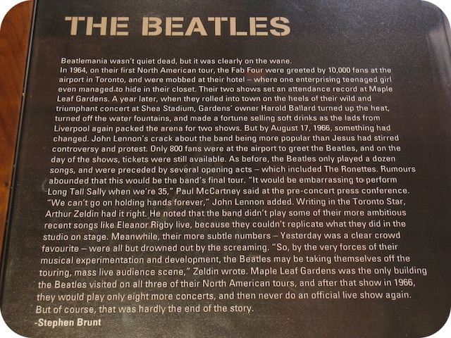 Plaque Photo
