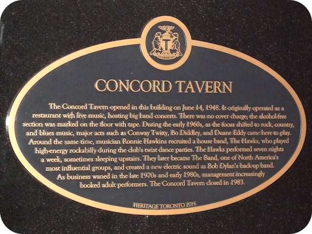 Plaque Photo