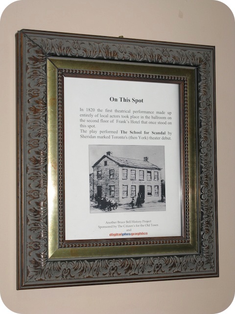 Plaque Photo