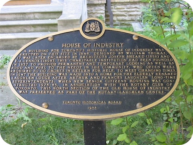 Plaque Photo
