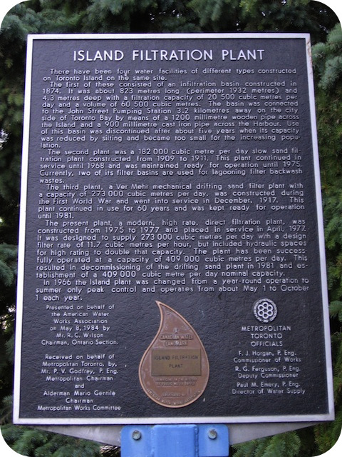 Plaque Photo
