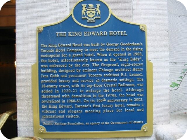 Plaque Photo