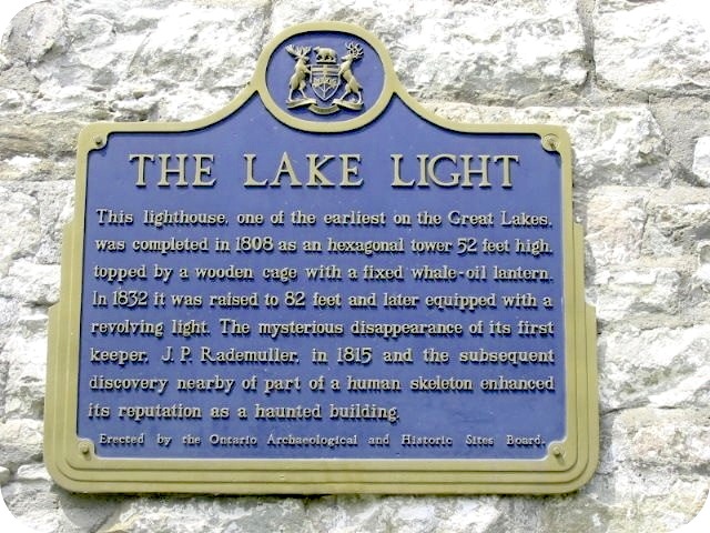 Plaque Photo