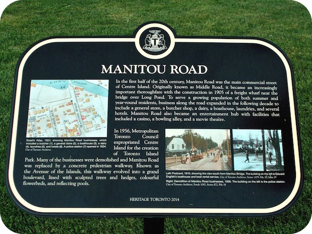 Plaque Photo