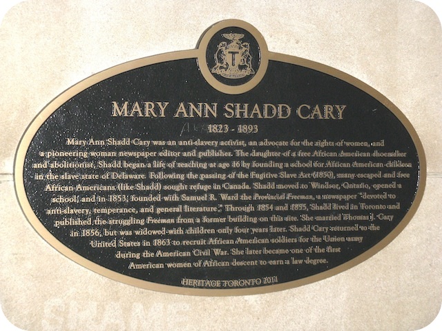 Plaque Photo