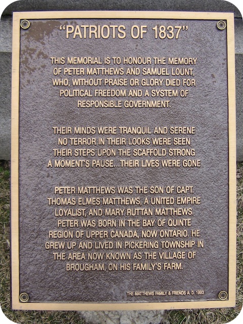 Plaque Photo