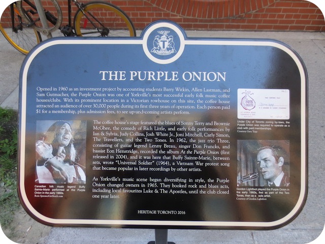 Plaque Photo