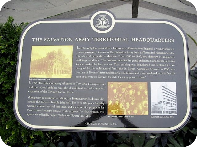 Plaque Photo