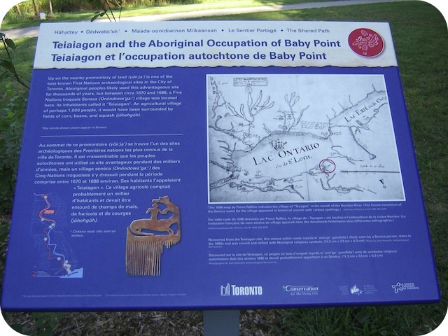 Plaque Photo