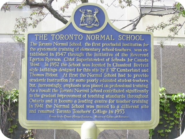 Plaque Photo
